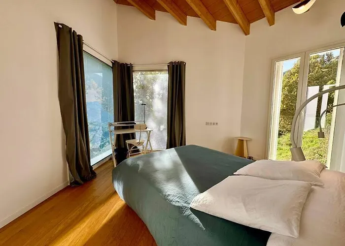 D'architecte, Piscine Privative, Corse * Vico